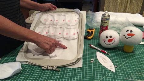Embroidery Garden Shows You How To Stitch Multiple Snowman
