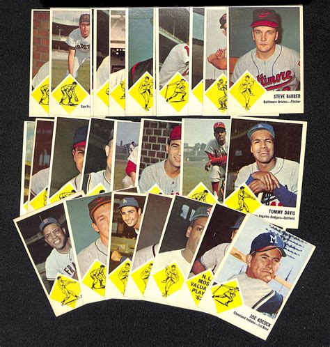 Lot Detail Lot Of 26 Different 1963 Fleer Baseball Cards W Willie Mays