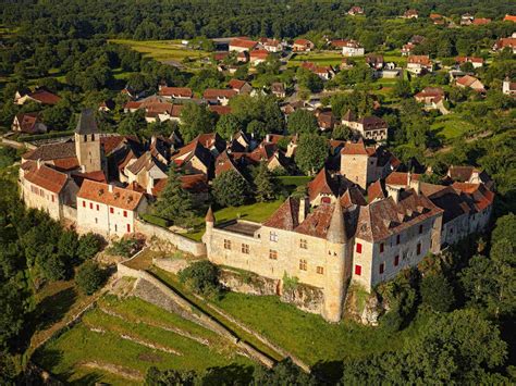 Die französische Region Quércy ist Heimat berühmter mittelalterlicher ...