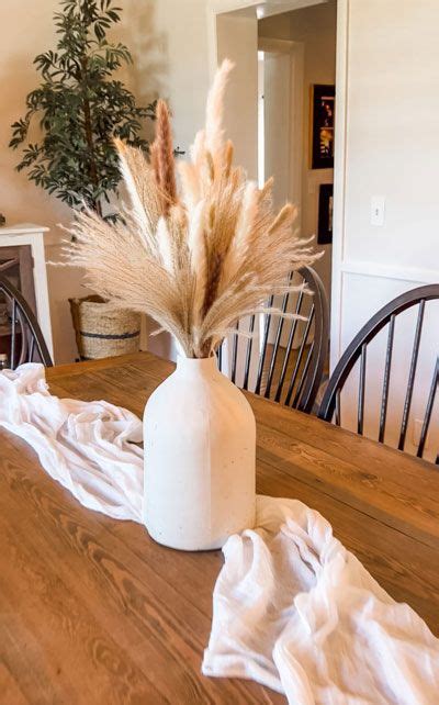 Decorate Your Vase With Pampas Grass An Easy How To Lightlady Studio
