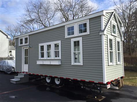 New Beautiful Tiny House On Wheel Tiny House Finder Buy Sell Rent