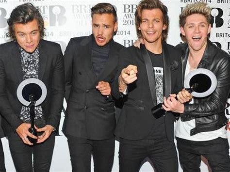 One Direction Without Zayn Malik Who Quit The Band In March