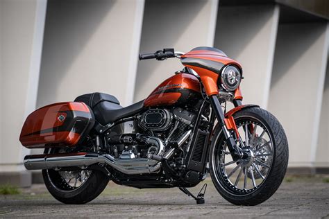 Thunderbike De Luxe Harley Davidson Flsb Sport Glide Customized