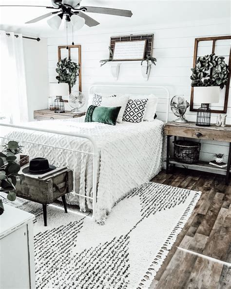 Dreamy Farmhouse Bedroom Ideas Diy Darlin