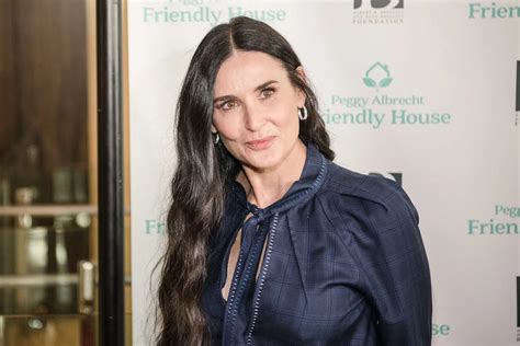 Demi Moore Net Worth 2023 Film Career Income Cars Age Bf