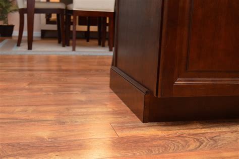 Kitchen cabinet molding and trim are sometimes unavoidable for some conditions. Photo Gallery: Cabinet Trim