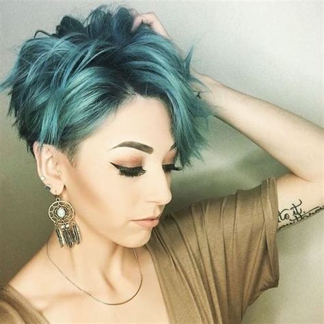 Getting a pixie cut is probably one of the most daring changes you can make with your hair. Short messy pixie haircut hairstyle ideas 48 - Fashion Best