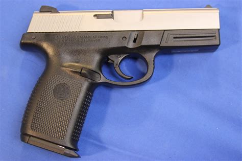 Smith And Wesson Sw40 40 Sandw For Sale At 956946831