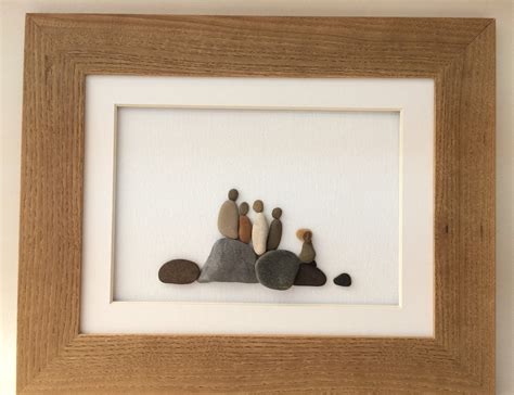 Pin by SeacraftArt on The Handmade Boutique | Pebble art family, Pebble ...