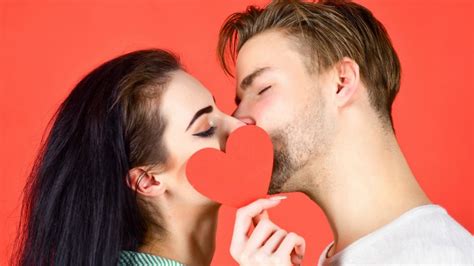 Health Benefits Of Kissing You Should Know Health Benefits Of Kissing