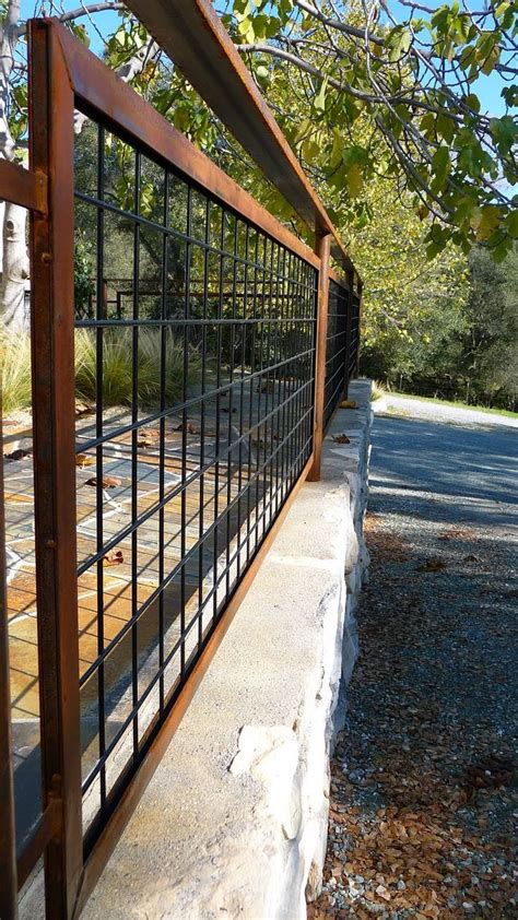 I did a fair amount of research (if pinterest counts as research) and looked for the easiest and most efficient way to build. 17 Awesome Hog Wire Fence Design Ideas For Your Backyard ...