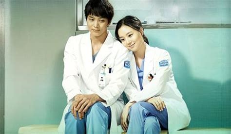 Members of the hospital's surgical team are initially impressed with a charming young doctor, but his true character puts one of them in an awkward position at work. Good Doctor - 굿 닥터 - Watch Full Episodes Free - Korea - TV ...