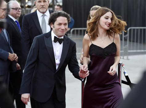 Qui ocupa ara el cor de l'actriu és gustavo dudamel , un reconegut director d'orquestra veneçolà. María Valverde y Gustavo Dudamel, ¿boda sorpresa en Las Vegas?