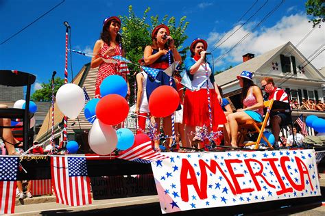 Americas Best Small Town Fourth Of July Celebrations And Fireworks