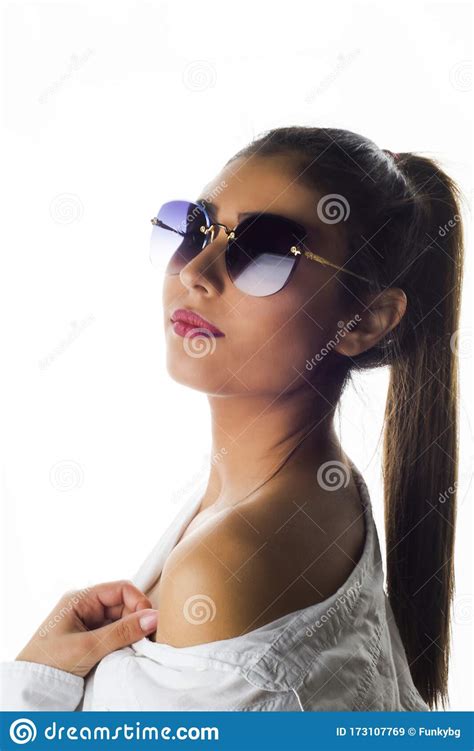 Portrait Of Young Beautiful Girl Posing In Sunglasses Stock Image Image Of Glasses Adult