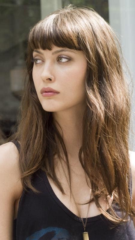 When choosing long bangs, don't wrap them with a round brush, or you will get the very dated bubble bangs. 2020 Popular Long Hairstyles With Short Bangs