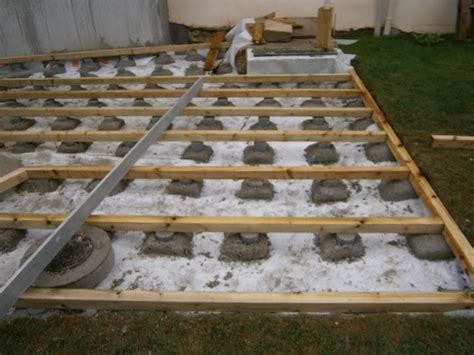 Dalle et lame bois pour terrasse et jardin. Installation terrasse bois - Menuiserie