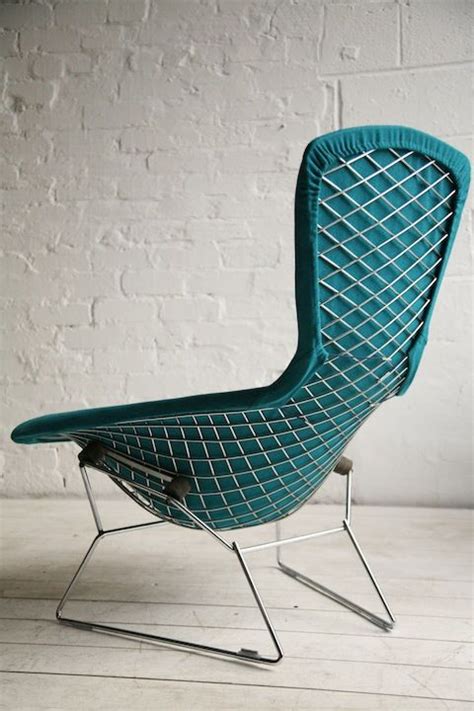 During his time spent working with knoll, harry designed multiple chairs and released the bertoia. 'Bird' Chair by Harry Bertoia for Knoll | Harry bertoia ...