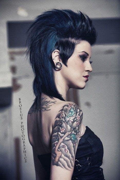 girls deathhawk pretty pretty for when the sides start growing out gothic hairstyles pretty