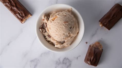 Graeters Ice Cream Releases Fourth Bonus Flavor Candy Bar Chip