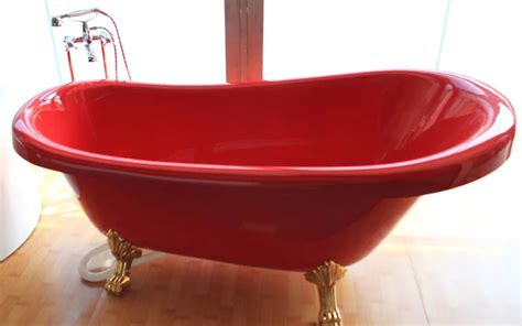 Modern Classic 1700mm Red Acrylic Freestanding Bathtub Oval Four Foot Clawfoot Tub For Soaking