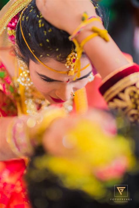 A Perfect Hyderabadi Wedding That Was Planned In 2 Months Shopzters Indian Wedding Poses