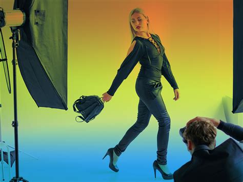 Director of photography job description. Fashion Photographer Job Description