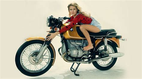 70s Bmw Girl Motorfietsen Bikerchicks Bmw