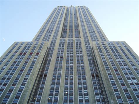 Filelooking Up At Empire State Building Wikimedia Commons