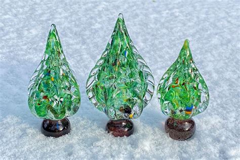 Art Glass Christmas Tree Christmas Sculptglass Art Glass Figures