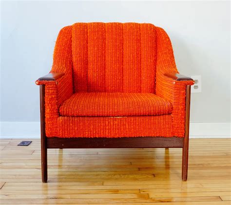 100% price match and free shipping at yliving.com. str8mcm: Mid Century Modern Lounge Chair