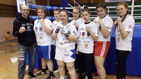 Calisia Pl Boksowały Na Medal Zawodniczki Ziętek Team W Mistrzostwach Polski