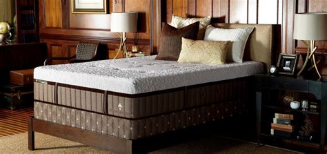 Latex mattresses are among the most popular types of mattress because of their durability and comfort. Latex Mattress - Portland OR - Mattress World Northwest