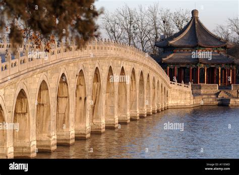Seventeen Arch Bridge At The Summer Palace In Beijing China Stock