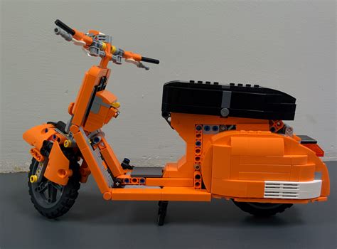 Lego Ideas Vespa Rally 200 Scooter