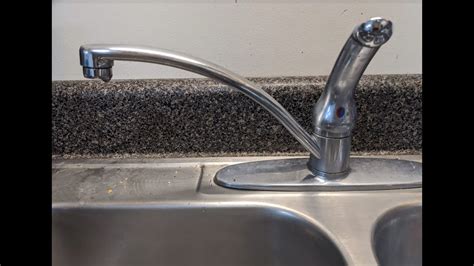 Watch our introduction video or download the installation instructions to see how quick and easy kitchen sink installation can be. Delta kitchen sink faucet repair. - YouTube