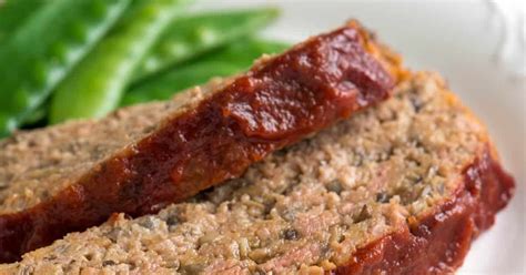 For every pound of meat, you'll need an extra 10 seconds. How Long To Cook A Meatloaf At 400 Degrees - Quick Italian ...