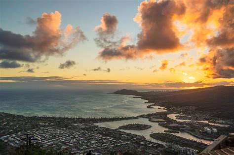 Koko Crater Trail: Everything You Need to Know About Oahu's Most Unique