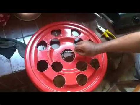 Masalah keuangan karena gali lubang tutup lubang memaksa anda untuk meninjau kembali pengeluaran tiap bulan dan memotong anggaran yang tidak perlu. Membuat Lubang Di tutup Budikdamber dengan alat seadanya (Part 2) - YouTube