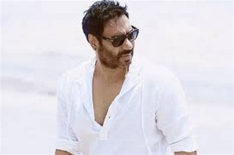 Ajay Devgans Love Note His Love At First Sight Is Not Kajol