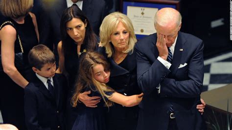 Over 1000 Mourn Beau Biden At Memorial Service Cnnpolitics