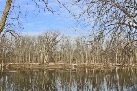 Across The Grand River Roselle Park Near Ada Michigan Usa Flickr