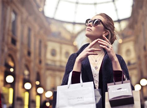 How To Live A Luxury Lifestyle On A Budget