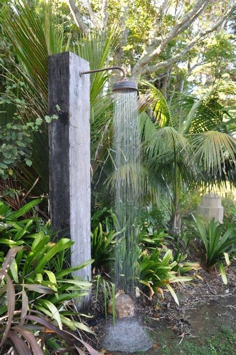 Outdoor Shower Ideas For Lovers Of Rustic Luxury 9homes Garden