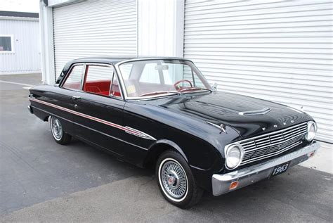 Ford Falcon Futura Door Hardtop Vintage Motorcycles Cars And Motorcycles Lifted