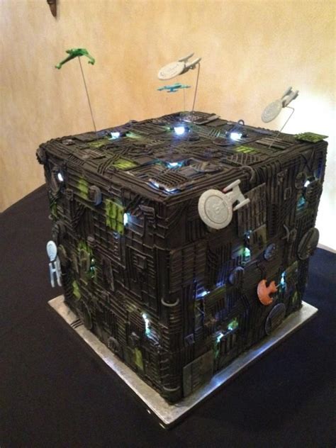 Mind Blowing Star Trek Borg Cube Wedding Cake Pic Global Geek News
