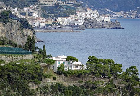 A View Of Sophia Lorens Villa On The Amalfi Coast Of Italy Photograph