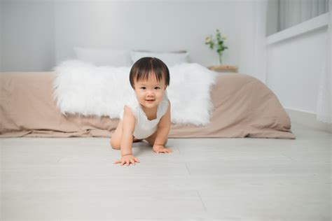Baby On The Move 12 Tips For Surviving A Crawling Baby