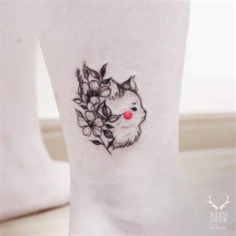 minimalist-cat-tattoo-shoulder-google-search-tattoos,-cute-tattoos,-minimalist-cat-tattoo