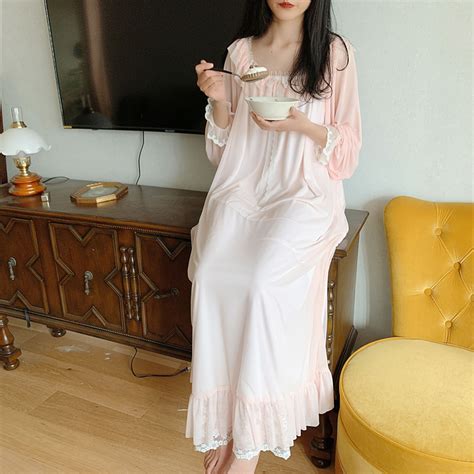 Womens Sleepwear Elegant Cotton Long Nightgowns Plus Size White Gauze Modal Nightwear Female